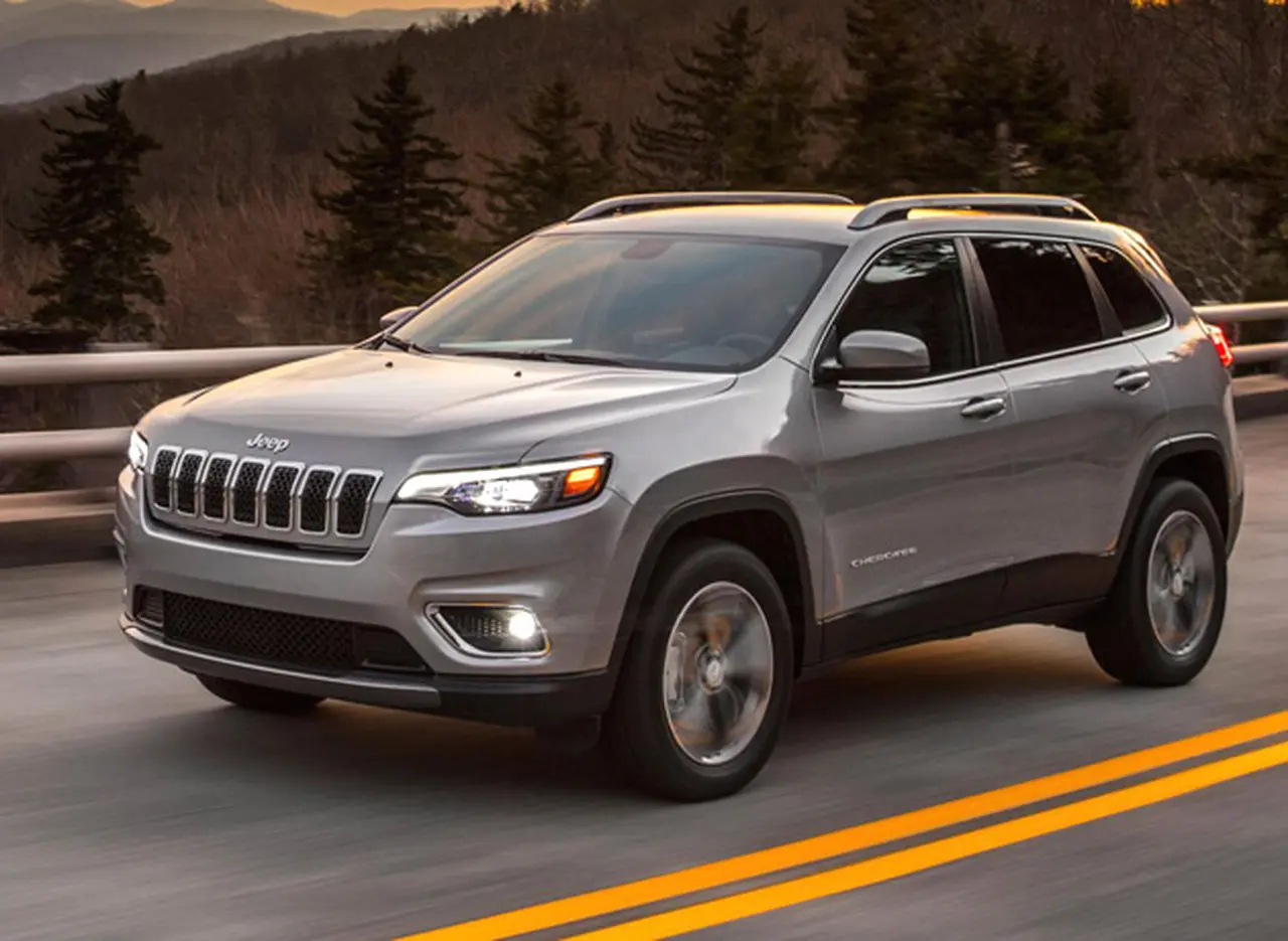 Jeep reveló un atrevido restyling del Cherokee