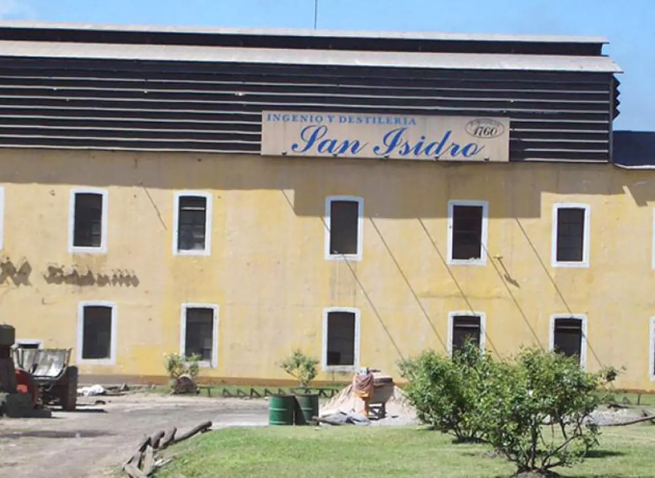 Por cierre y más de 700 despidos, toman el ingenio más antiguo del paí­s