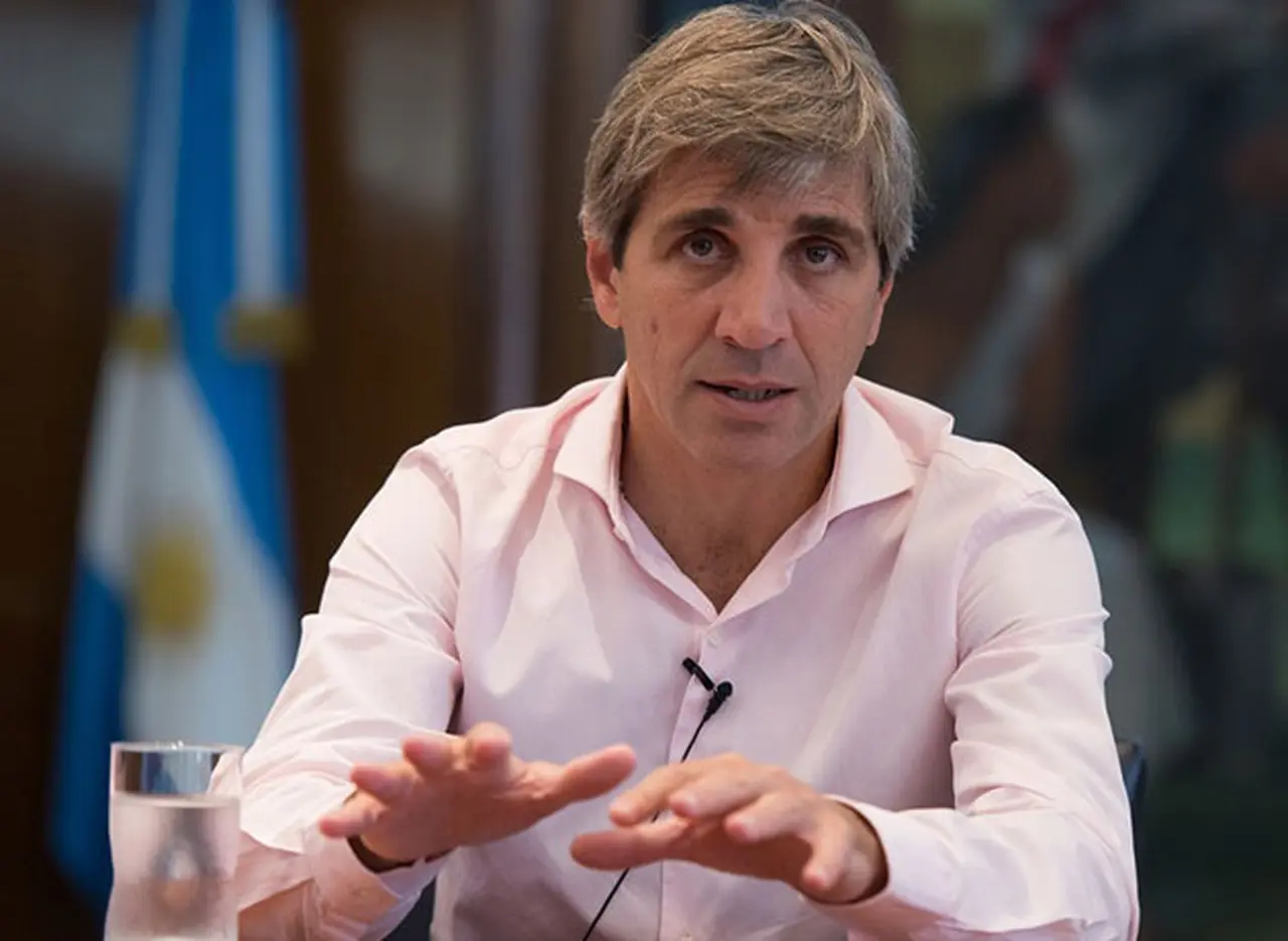 Una firma offshore afirmó que Luis Caputo fue su "dueño indirecto"