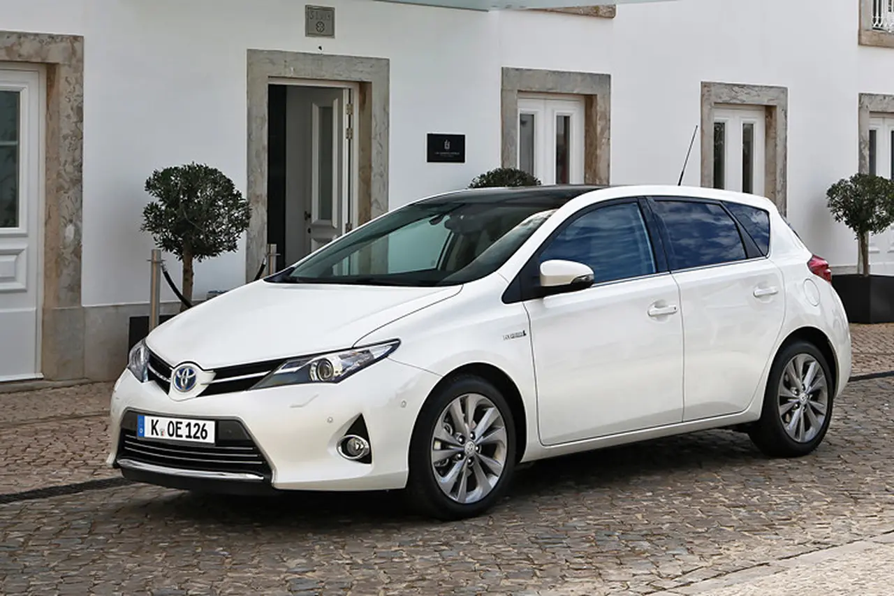 Toyota presenta un revolucionario motor naftero con la eficiencia de un hí­brido
