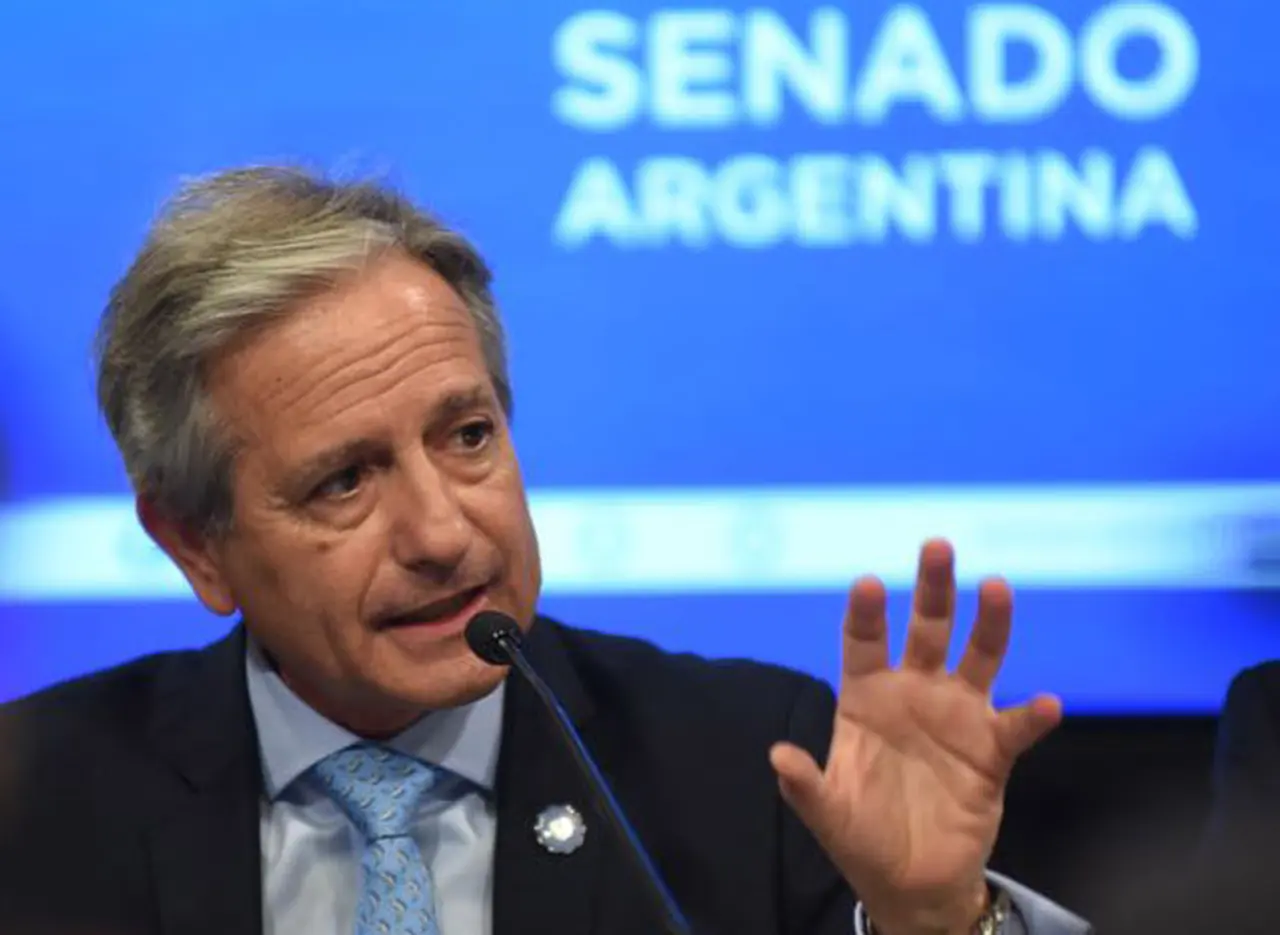 Ley Telco: el dictamen podrí­a demorarse por la urgencia tarifaria en el Senado