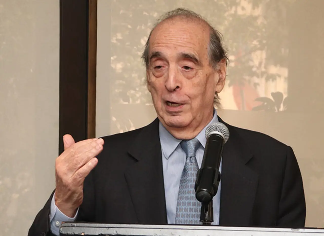 La dura fórmula de Arriazu para resolver los problemas de la economí­a argentina