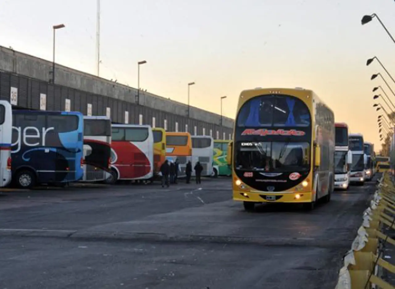 Anuncian descuentos del 30% en los pasajes de ómnibus de larga distancia