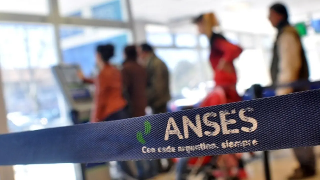 Jubilaciones y prestaciones sociales: aumentarán 7,79% en diciembre