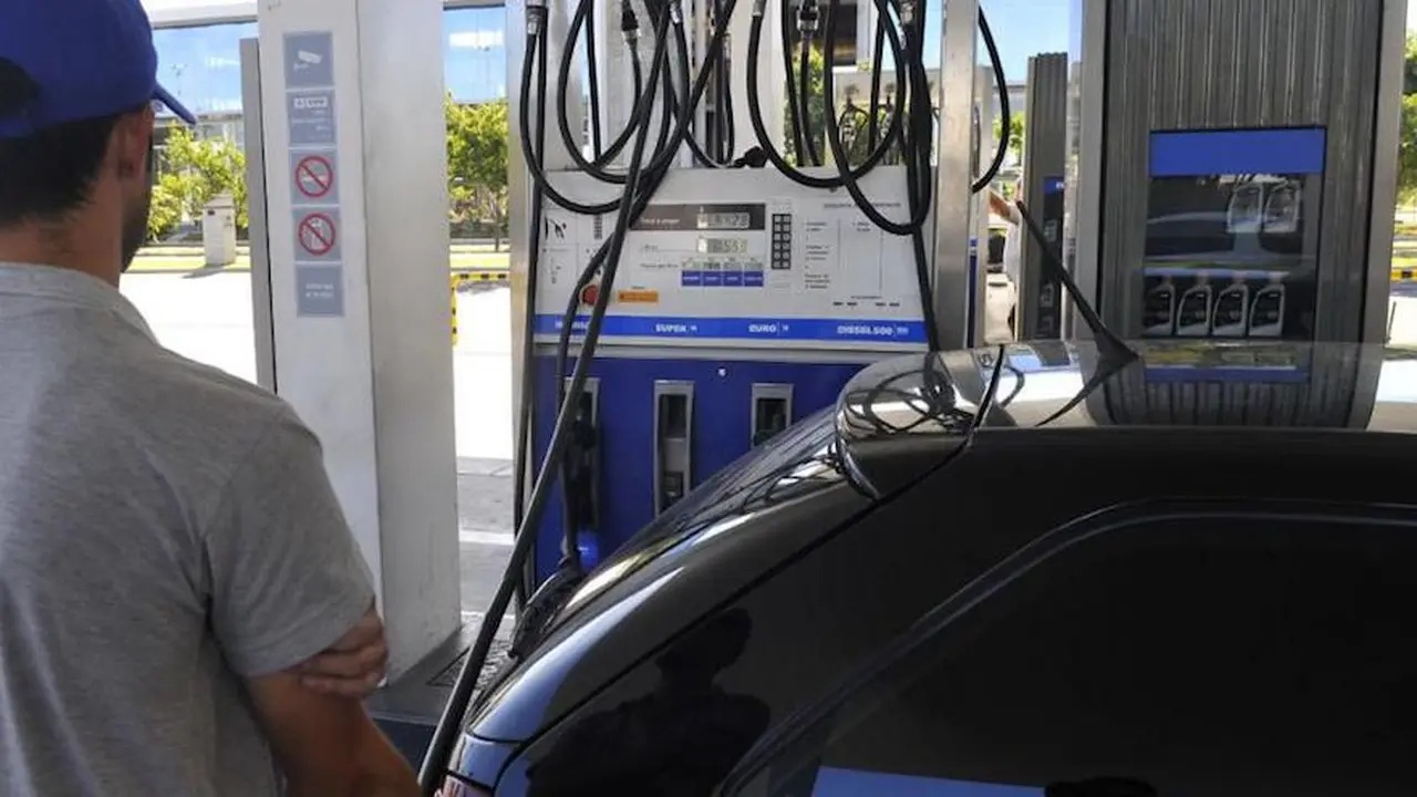 La suba de los combustibles impacta en el mantenimiento del auto.