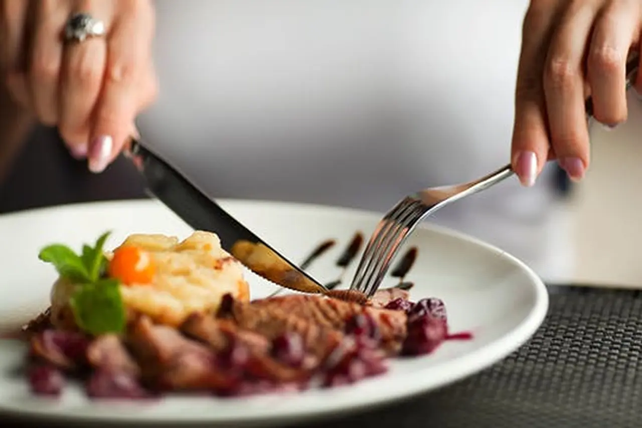 Dietas populares, ¿cuáles son las más conocidas y qué efectos tienen en el cuerpo?