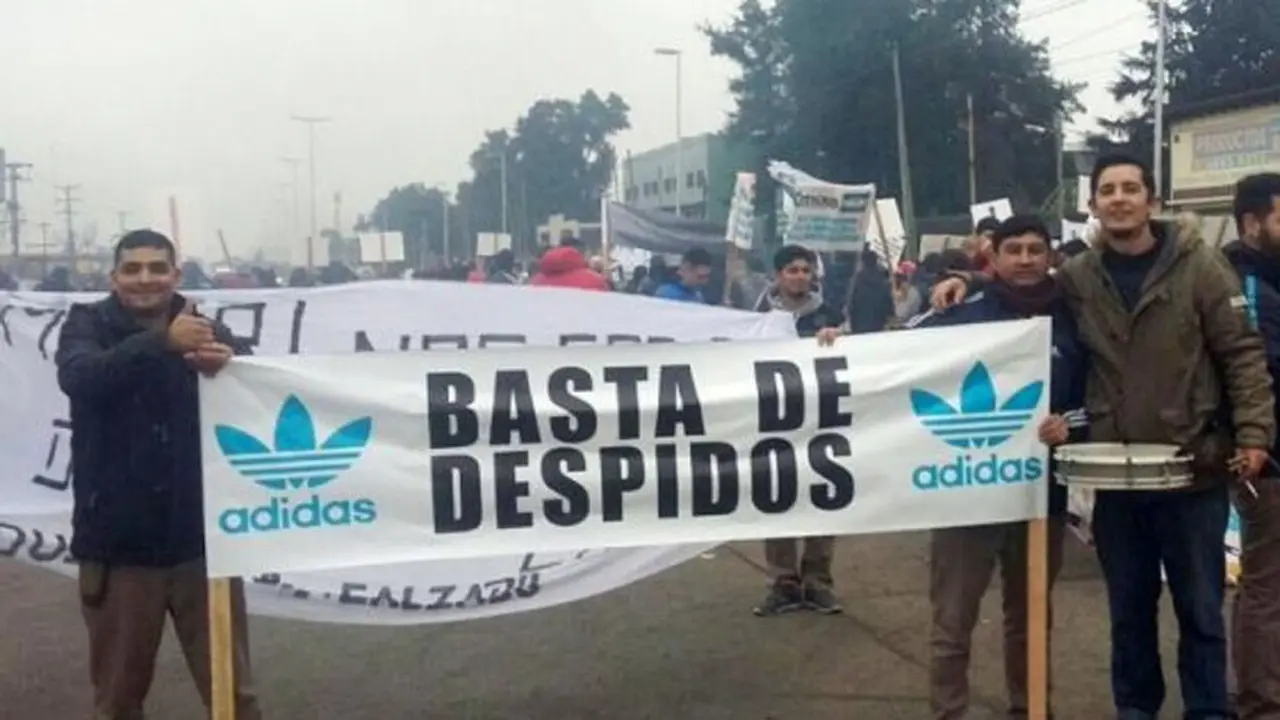 El Gobierno desactivó un decreto que frenaba despidos