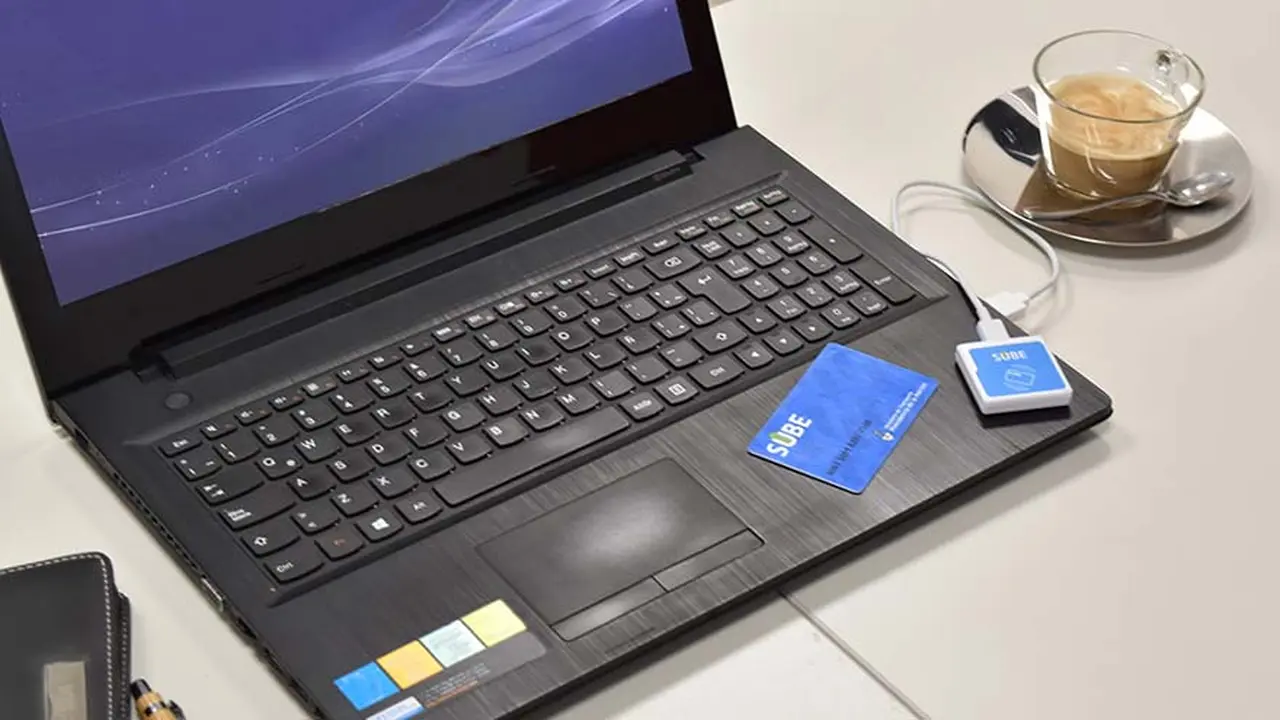 Del auto corporativo al reintegro de la SUBE: por la inflación, se amplían los beneficios para empleados