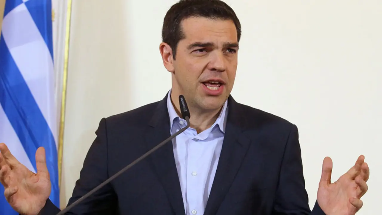 Grecia coloca sus primeras letras tras dejar atrás los rescates