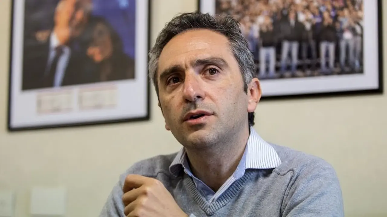 "Cuervo" Larroque: "Es una conspiración internacional contra los movimientos populares"