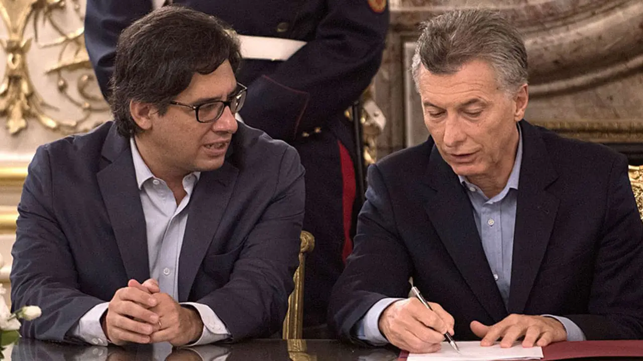 Cuadernos: avanza un proyecto de ley para multar a las empresas que coimearon
