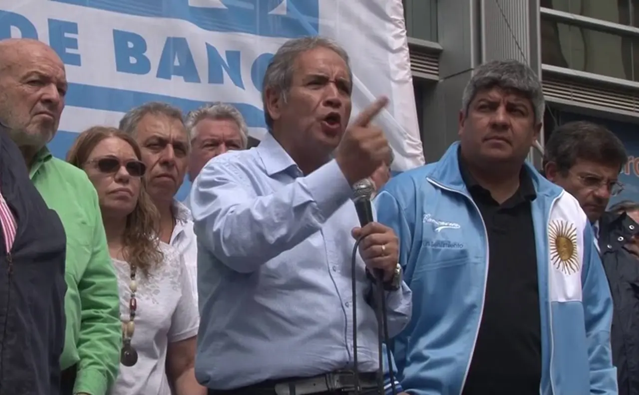 Gremio de empleados bancarios lanza paro y frena la actividad en Santander, Galicia y Supervielle: ¿qué reclama?