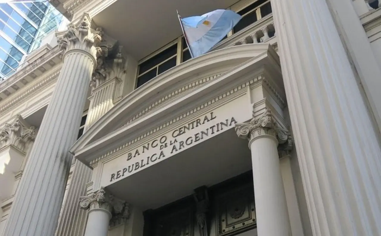 Economista se busca: Banco Central ofrece un puesto que paga $200.000