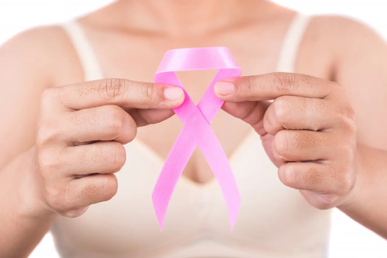 Cáncer de mama: Carrefour venderá corpiños para mujeres que fueron operadas