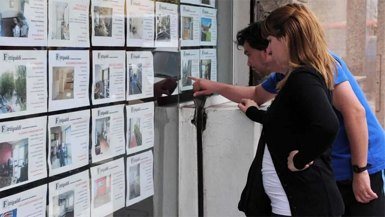 Alquileres: mientras se discute la nueva ley, la Justicia porteña falló en contra de las inmobiliarias