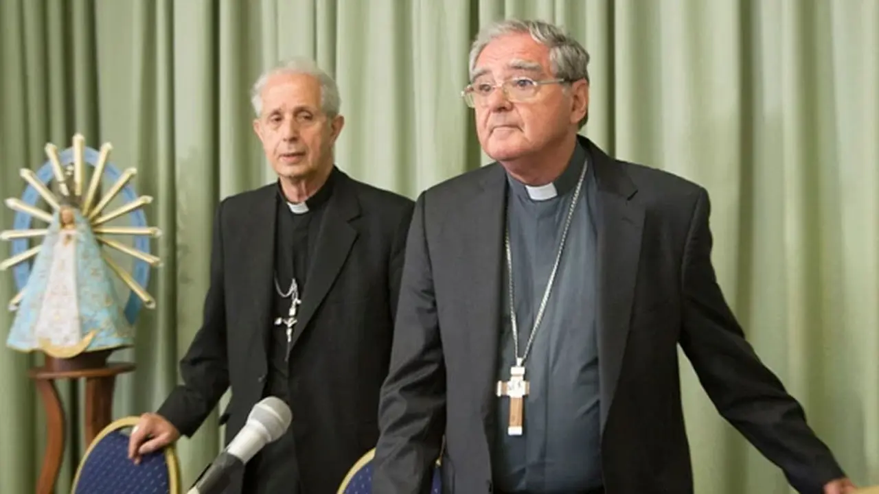 La Iglesia acordó el reemplazo gradual de los aportes del Estado