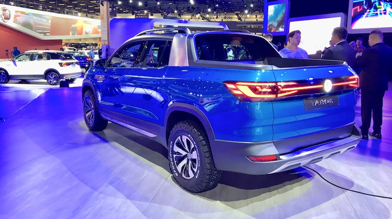 Así es de atrás la Volkswagen Tarok.