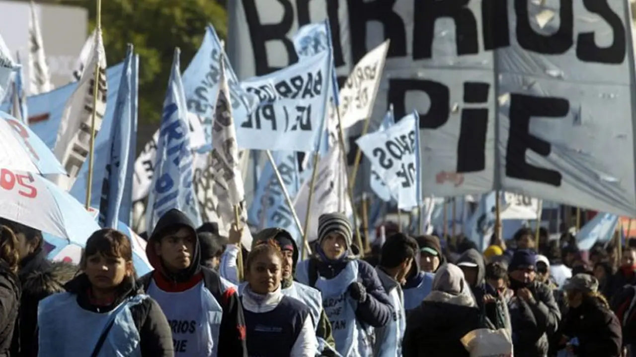 Barrios de Pie y otras agrupaciones se movilizarán en cercanías de la rural este sábado.