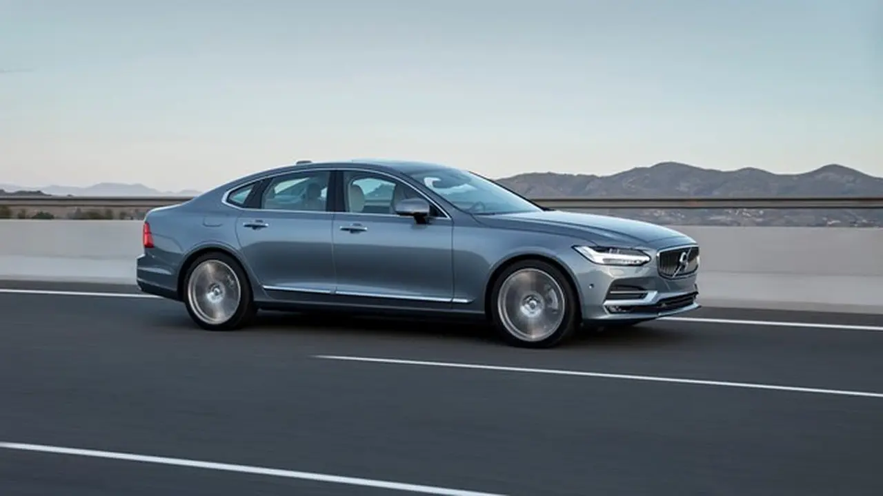Volvo sumará la gama electrificada al país.