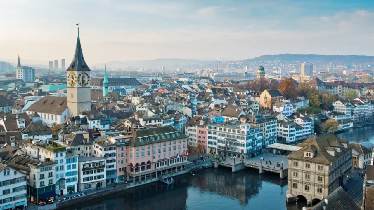 Zurich, la ciudad más cara del mundo en 2020.