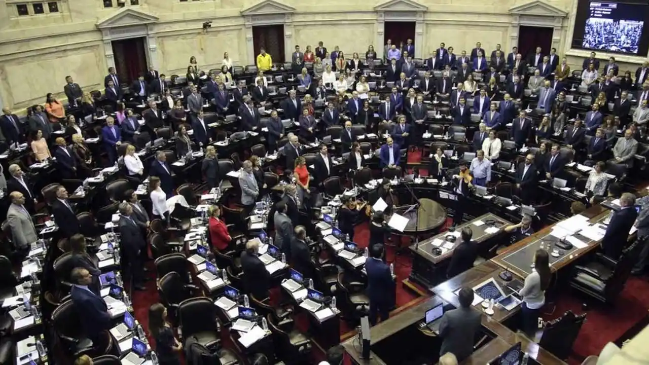 Mauricio Macri convocó a sesiones extraordinarias del Congreso