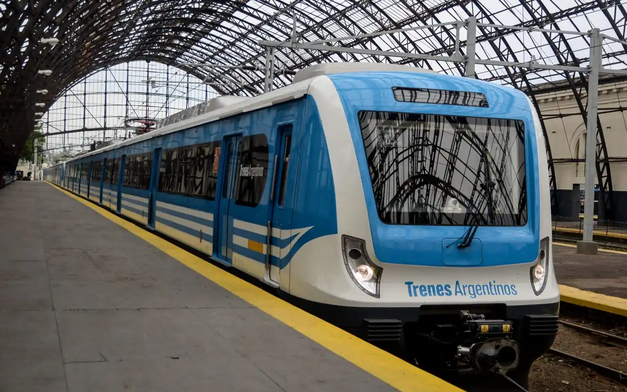 Por amenazas de bombas los servicios en tres líneas de trenes estuvieron interrumpidas durante tres horas