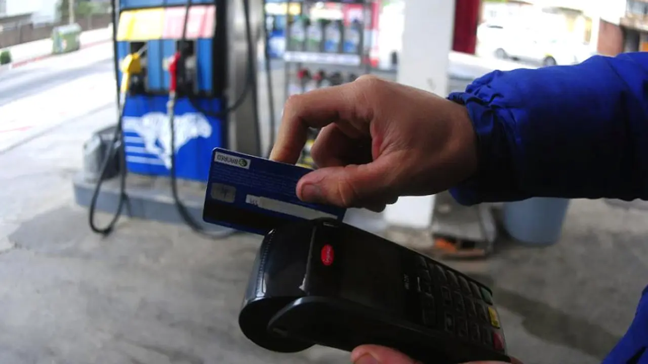 Por un impuesto, en junio volverán a subir los combustibles