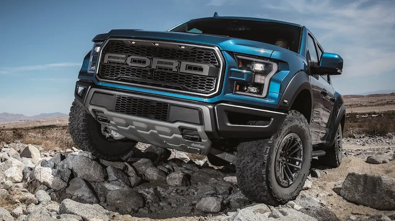 Camionetas Ford F-150 Raptos, las más extremas.