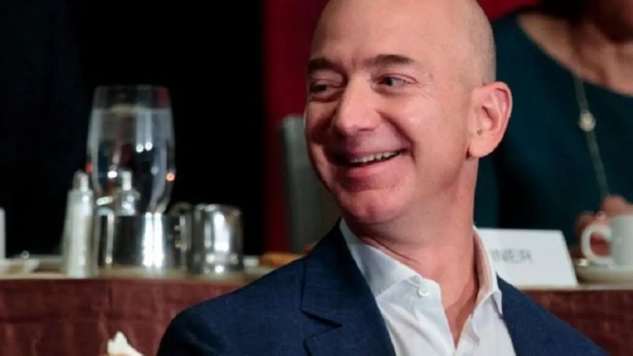 Jeff Bezos una vez más queda al tope de un ranking de empresas, por el valor de marca de Amazon