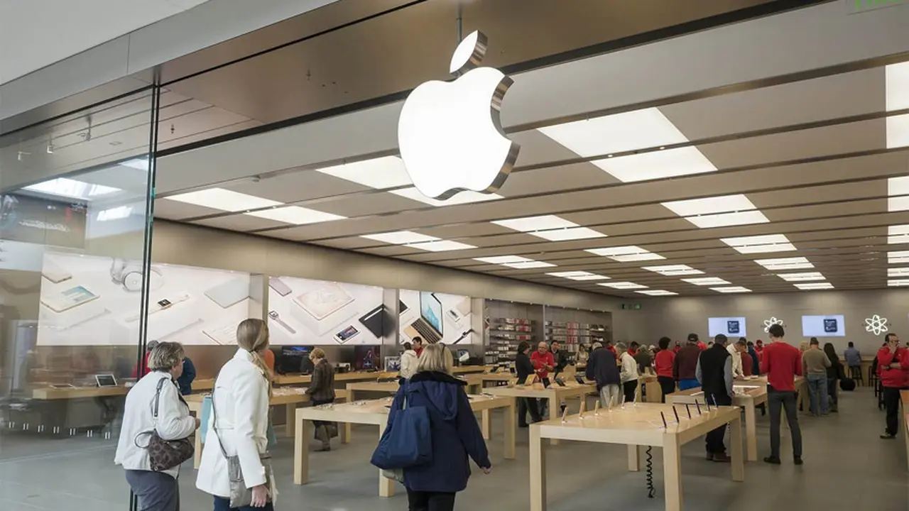 El cedear de Apple subió casi 28% en agosto 