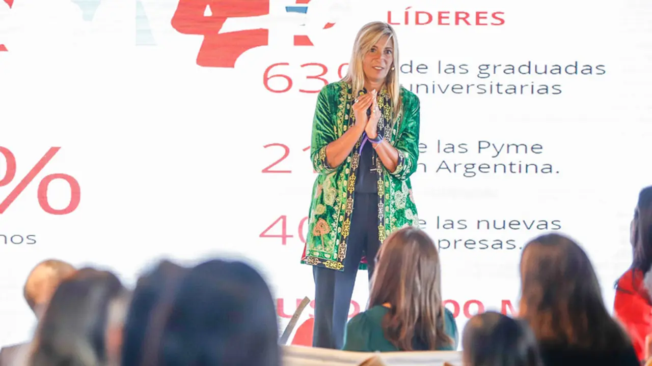 Silvia Tenazinha, gerenta principal de Banca Comercial de Santander Río.