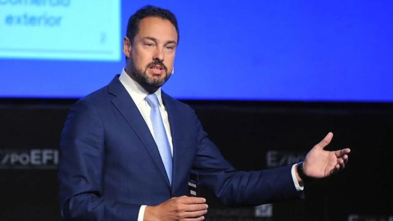 Por denuncia de AFIP, desbaratan banda que emitió facturas electrónicas apócrifas por $10.000 millones