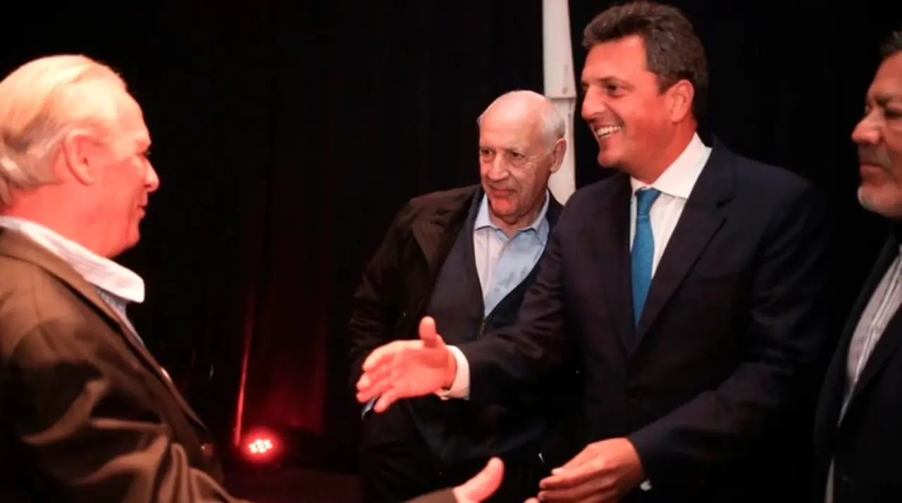 El superministro Sergio Massa visitó a Roberto Lavagna antes de anunciar las nuevas medidas