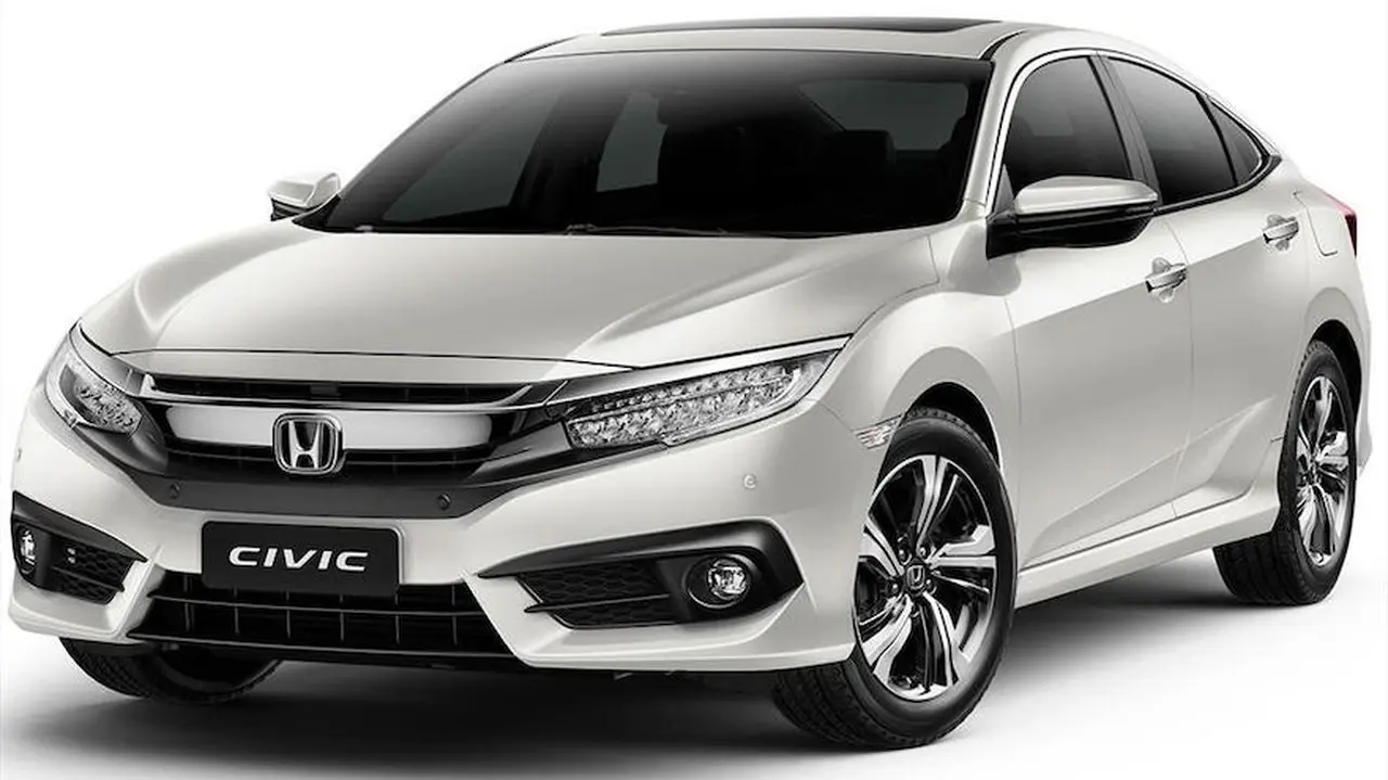 Honda Civic, con aumento bajo.