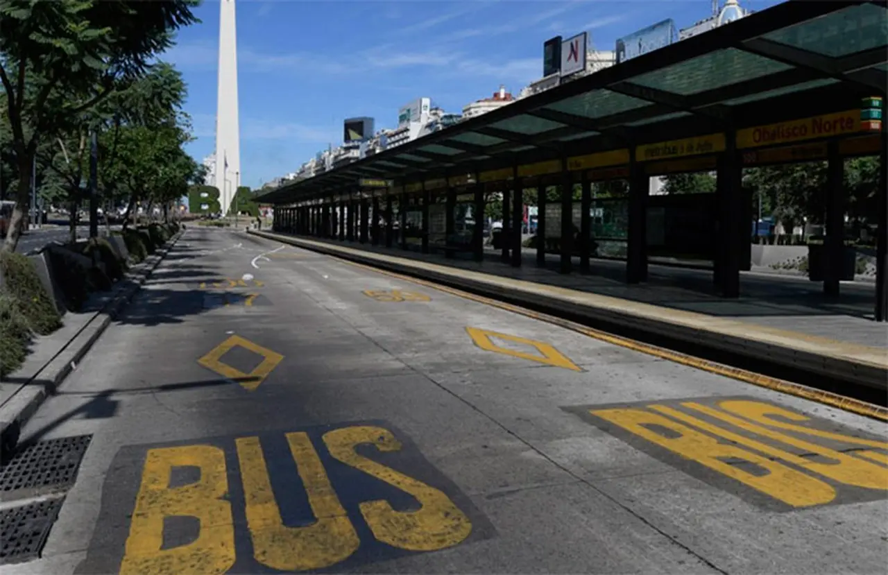 La UTA ratificó el paro de transporte convocado para el feriado del 25 de mayo