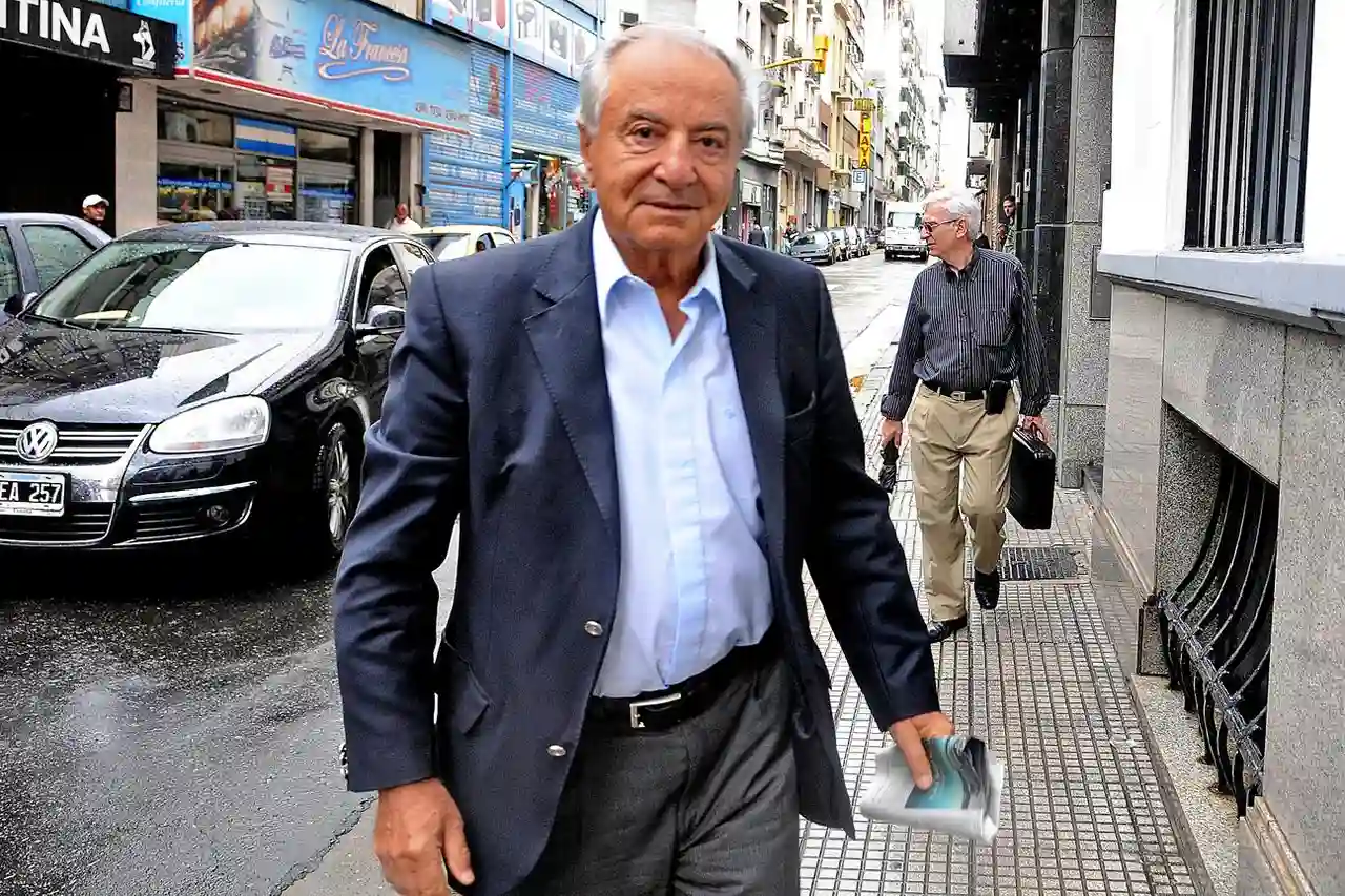 Armando Cavallieri, líder del gremio de comercio, recibió propuestas para fraccionar el aguinaldo en tres cuotas