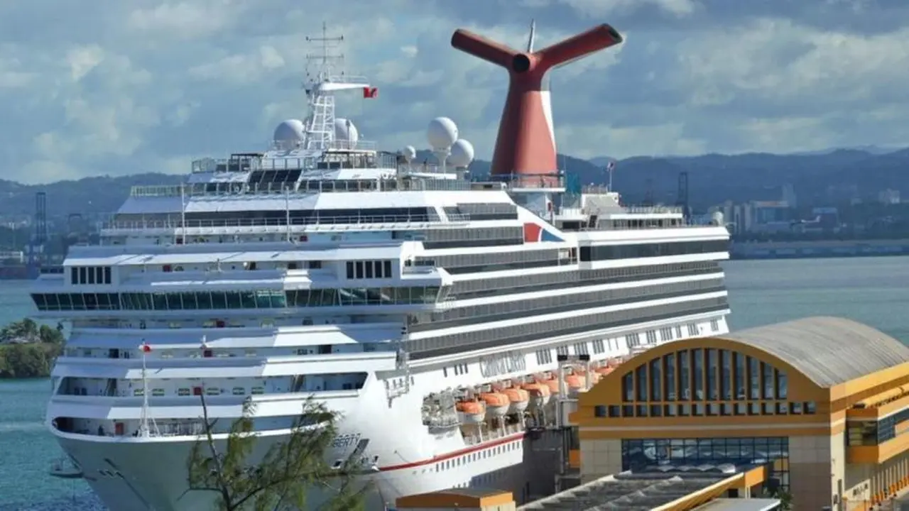 Las acciones de la empresa de cruceros Carnival, que se pueden comprar como Cedears, pueden subir hasta 40% en dólares.