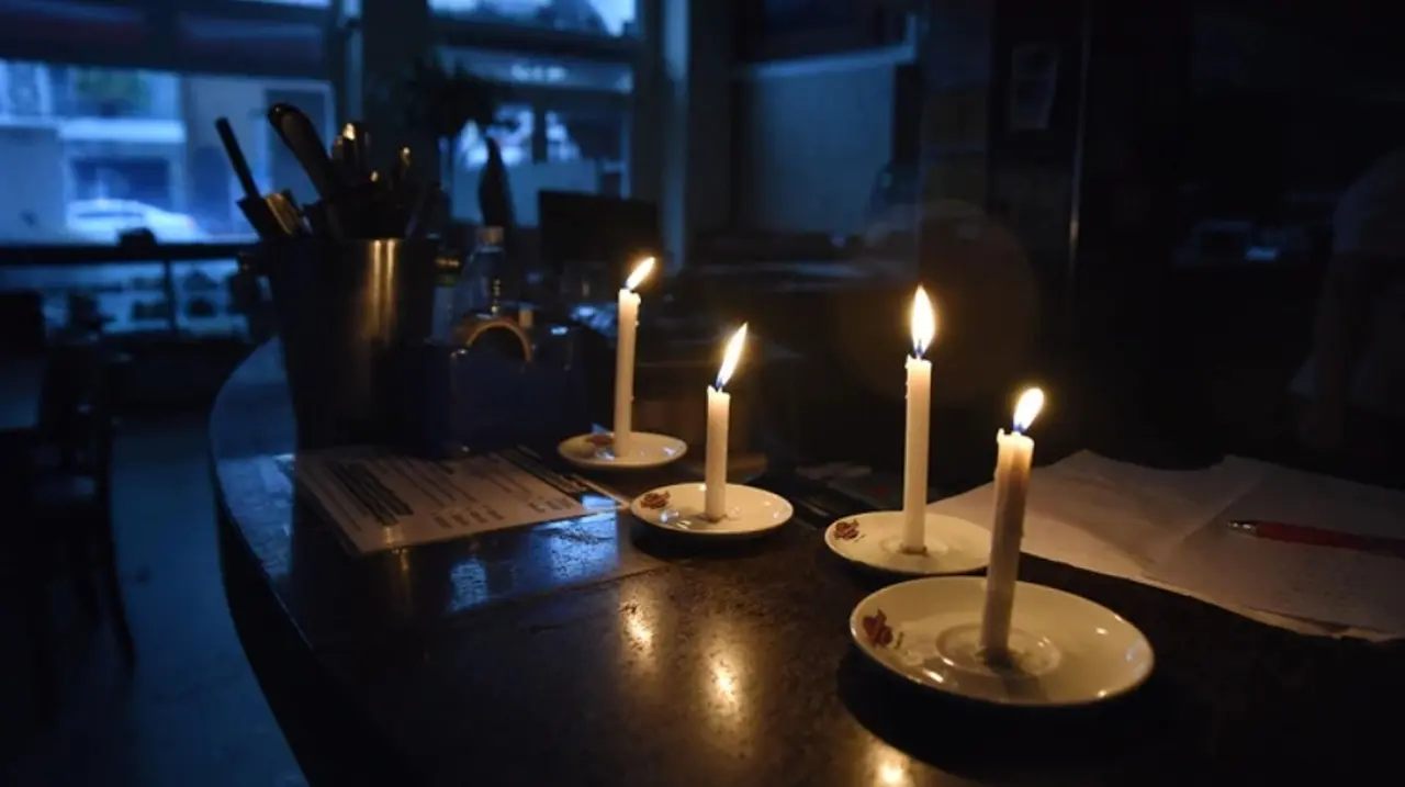CAMMESA y la Secretaría de Energía buscan anticiparse a potenciales nuevos escenarios de apagón.