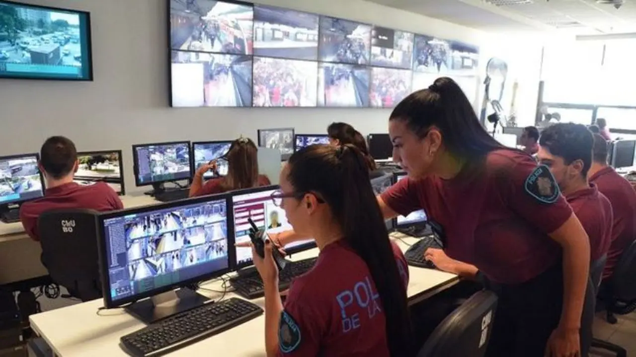 Reconocimiento facial: ¿la brecha entre prófugos capturados y personas con derechos vulnerados justifica su funcionamiento?