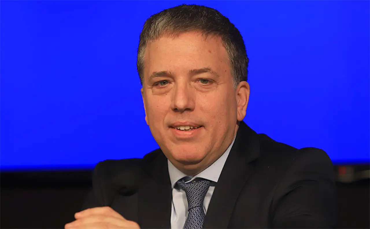 El ex ministro de Economía reapareció en público y criticó la interna en el Frente de Todos