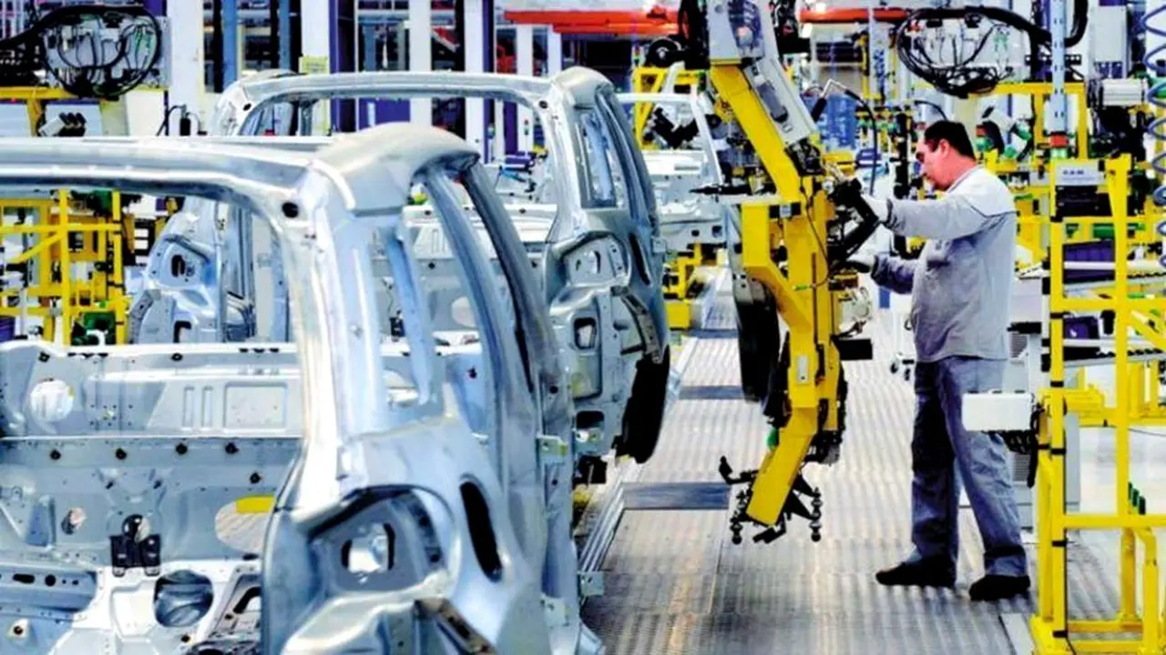 Advierten que lluvias y el apagón frustraron la recuperación de la industria en junio