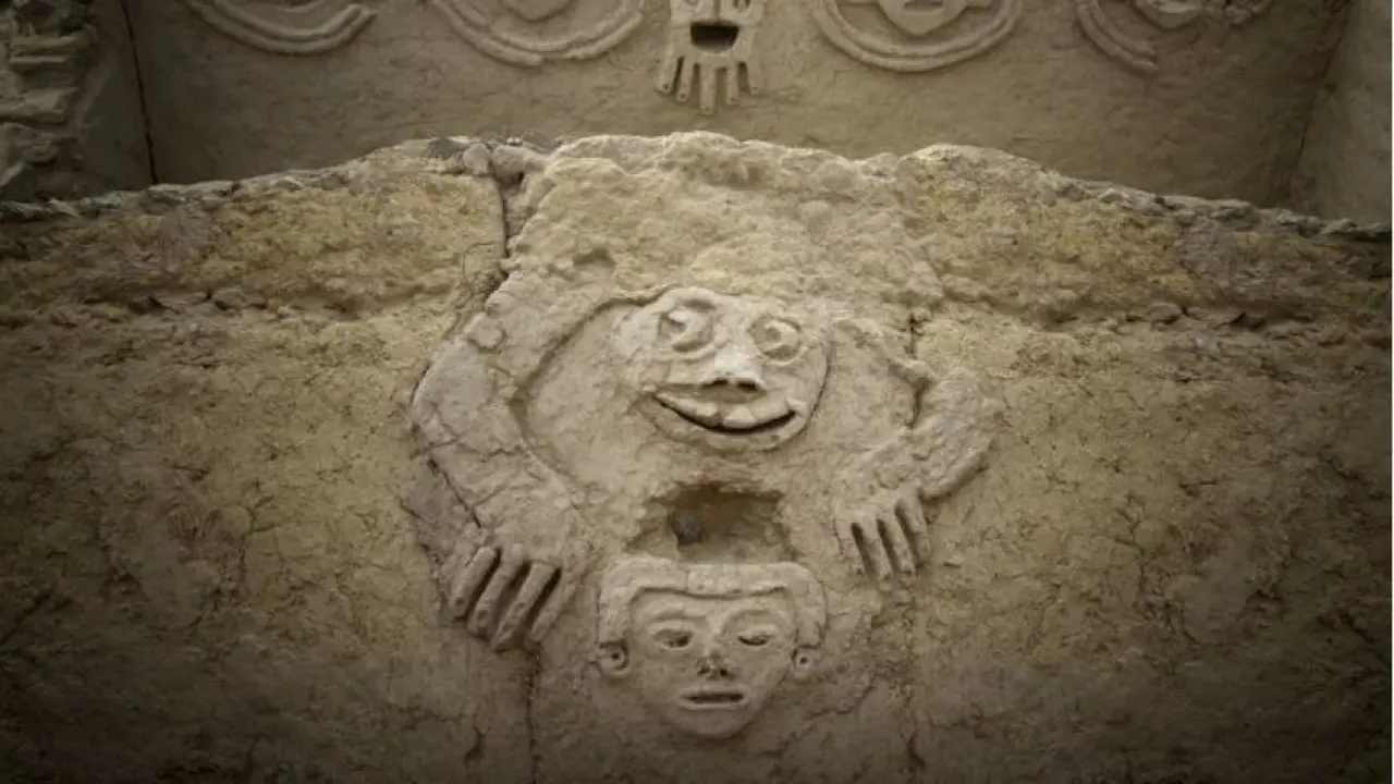 Vichama: el mensaje apocalíptico de un mural de 3.800 años recién descubierto en Perú