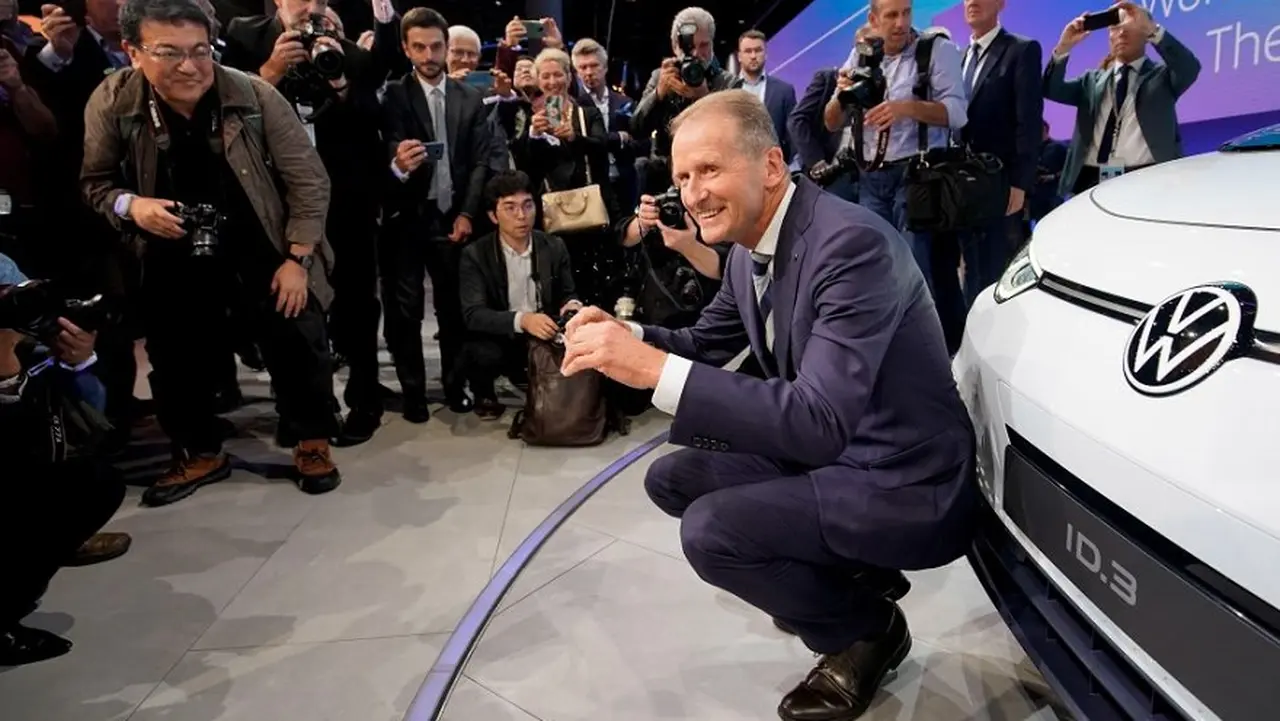 Nueva era: Volkswagen cambia su logo y deja atrás el diéselgate