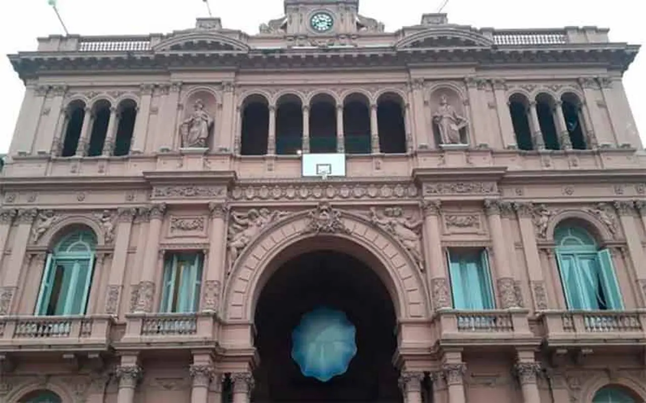 El gobierno de Macri le entrega las claves de las cuentas oficiales en Twitter, Facebook e Instagram a Alberto F.
