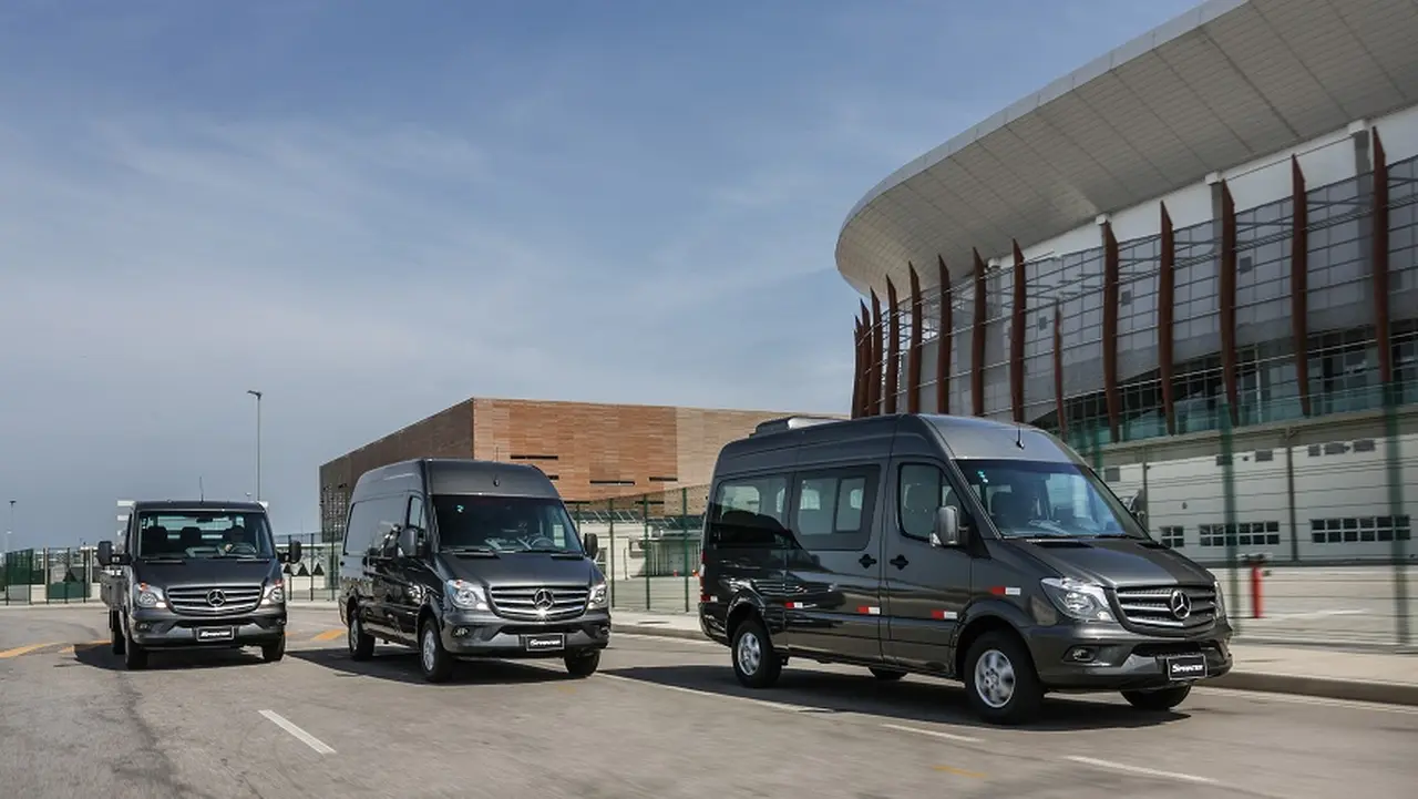 La fábrica de Mercedes Benz comienza con los retiros voluntarios.