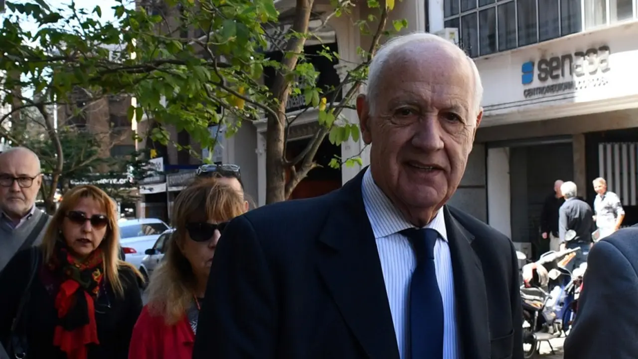 Roberto Lavagna: "El cepo hoy es una necesidad y el camino del ajuste no conduce a nada"