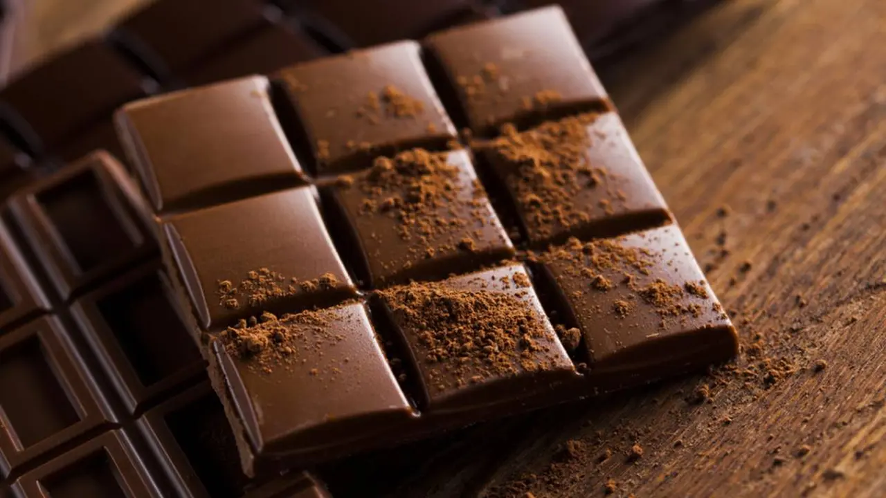 El chocolate es uno de los alimentos que se puede incluir en la dieta cetogénica