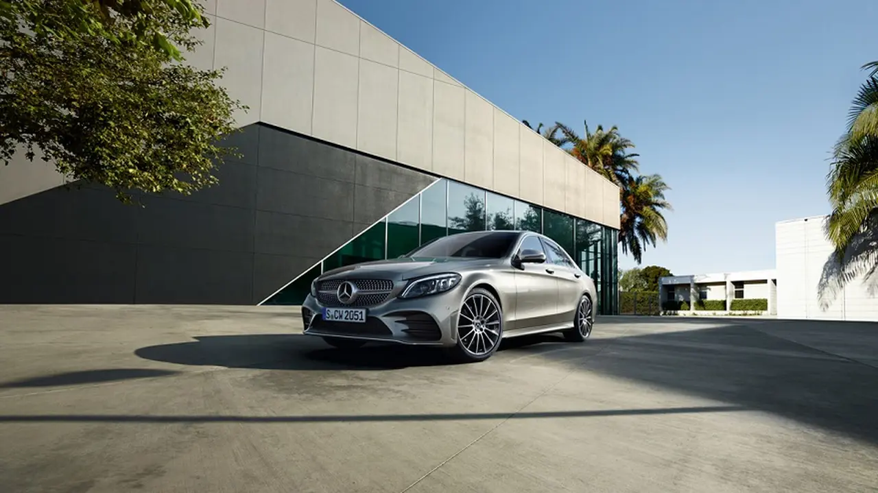 Mercedes Benz Clase C sedán, un líder.