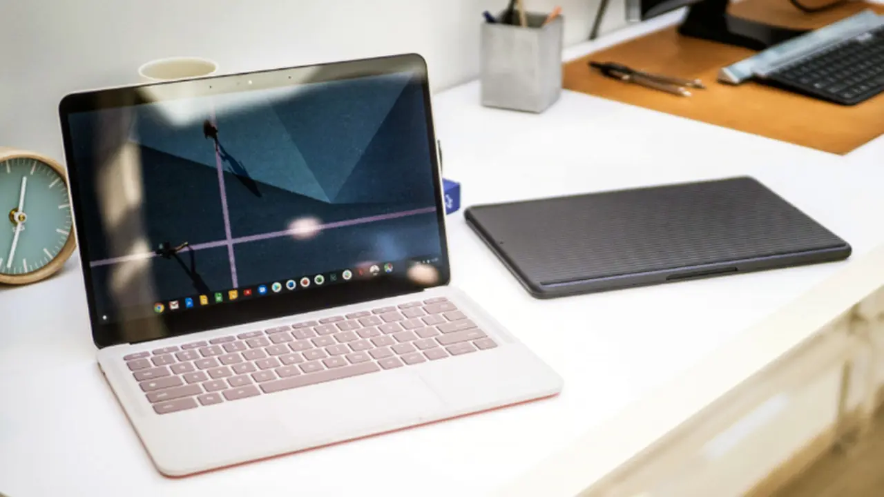La Pixelbook es el último modelo de la computadora Chromebook presentado por Google.