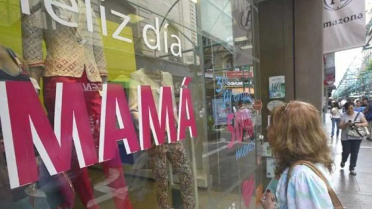 Este Día de la Madre los comercios vendieron 3,2% menos que el año pasado